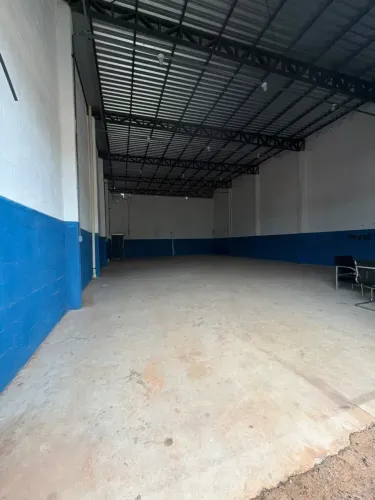 ALUGO BARRACÃO COMERCIAL NO JD. PETRÓPOLIS VG