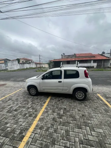 Fiat Uno Vivace 1.0 EVO Fire Flex 8V 3P 2014