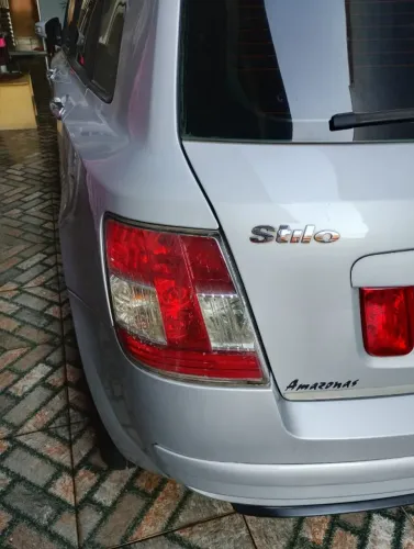 Fiat Stilo Dualogic 1.8 Flex 8V 5P 2010