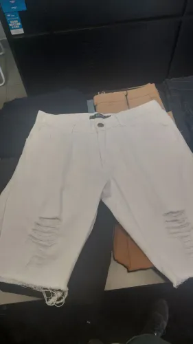 Shorts jeans disponiveis 