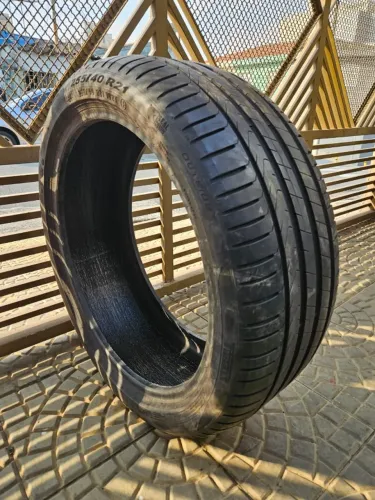 Pneu aro 21 255/40R21 - 255/40/21 Pirelli scorpion 102T - seminovo