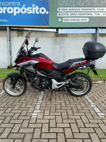 Honda NC 750X 17/18 - Completa com Acessórios - Pneu Novo