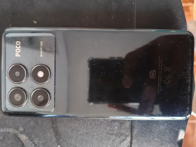 Vendo poço X6 PRO , semi-novo, nunca aberto