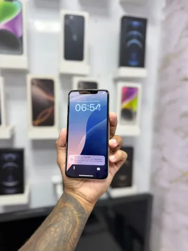 IPHONE XS MAX 64GB<br>R$ 950,00