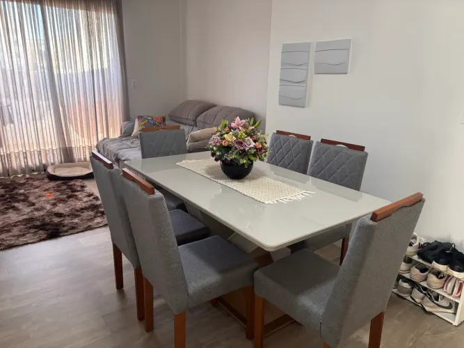 Mesa de jantar 6 lugares
