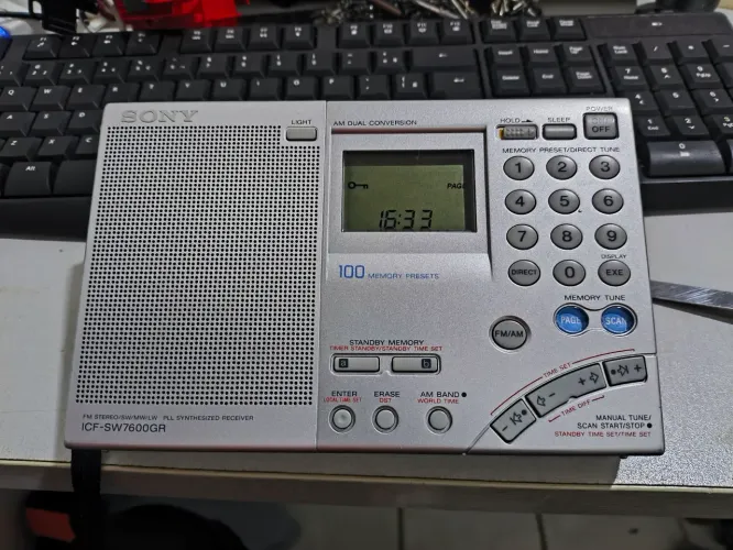 Sony ICF-SW7600GR