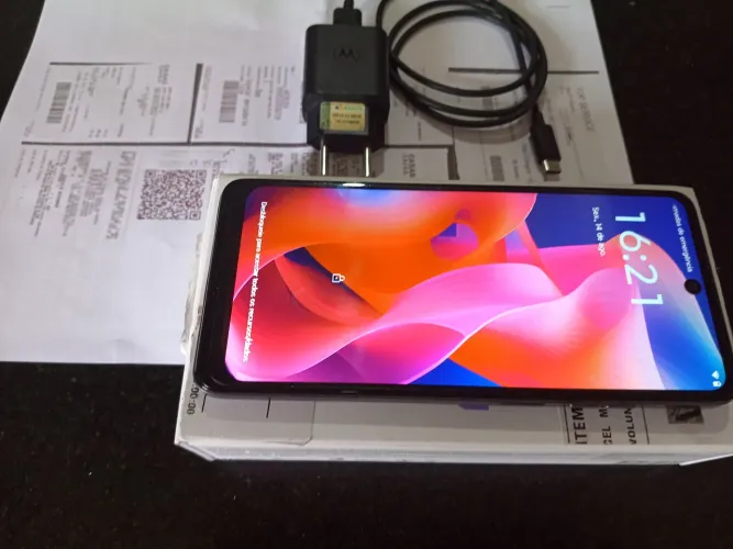CELULAR MOTO G24 128GB ZERADO C/ NF