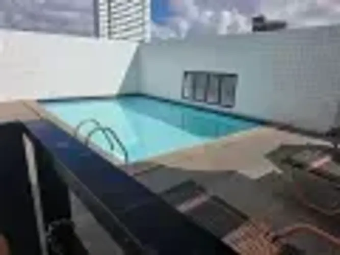 Vendo apto de 2 quartos(1 suite) com varanda e área de lazer, em Boa Viagem - Recife - PE