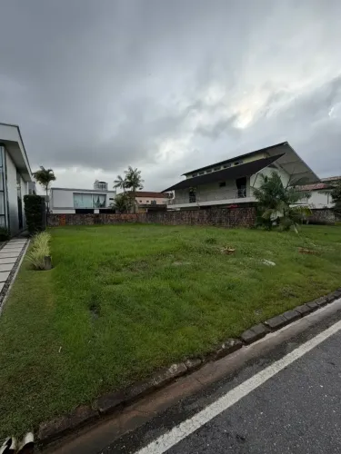 LOTE RESIDENCIAL PRA INVESTIR OU CONTRUIR COM 450M² NO CONDOMINIO MONTENEGRO BOULEVARD