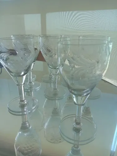 Conjunto com 8 Taças de Cristal para Vinho do Porto - Lapidadas