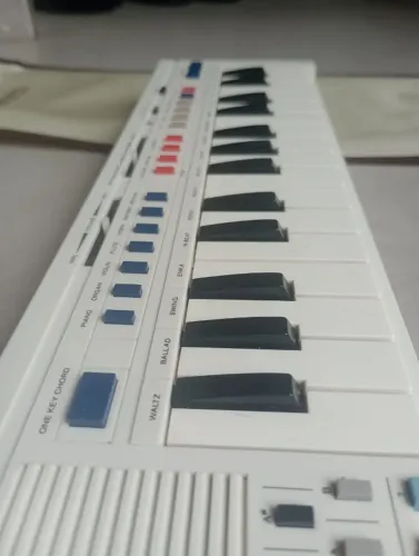 Casio PT-20 teclado de 1982 Funcionando