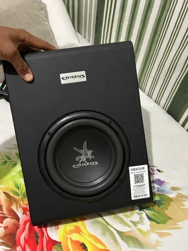 Caixa Amplificada Slim CXS 303 3 Canais 350W RMS Corzus 8'' Polegadas