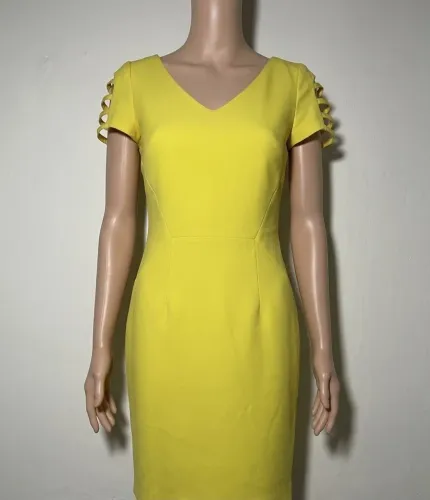 Vestido folic amarelo tamanho 38