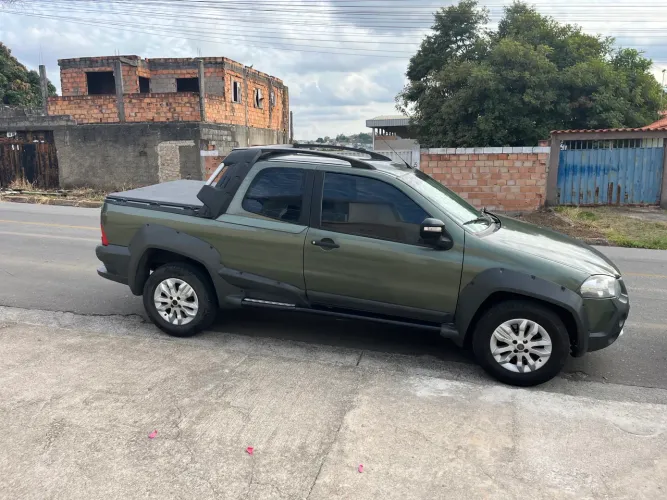 Fiat Strada Adventure1.8/ 1.8 Locker Flex CD 2013
