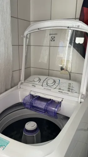 Máquina de Lavar Eletrolux Jet&Clean 12kg