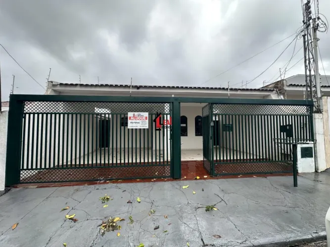 Casa para Locação em Presidente Prudente, BONGIOVANI, 3 dormitórios, 1 suíte, 3 banheiros,