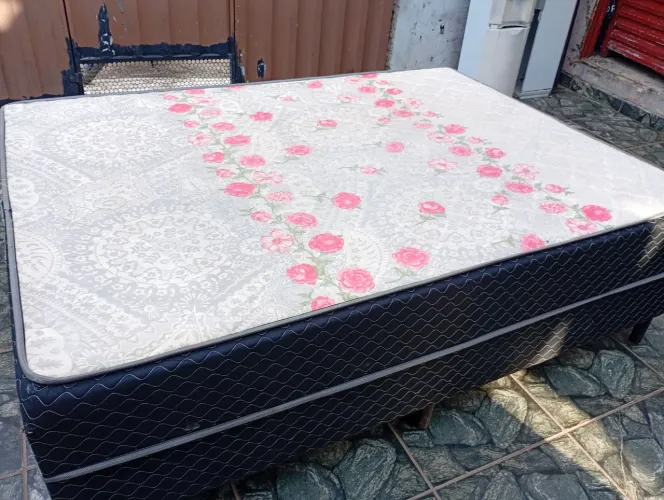 Cama casal conjugada