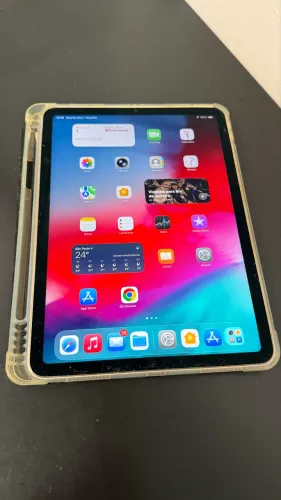 IPad Air 5 geração 64gb. Pouco uso 