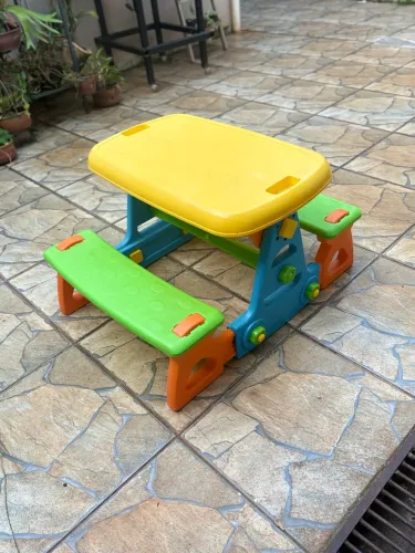 Vendo mesa infantil
