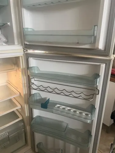Vende-se Geladeira Duplex Brastemp