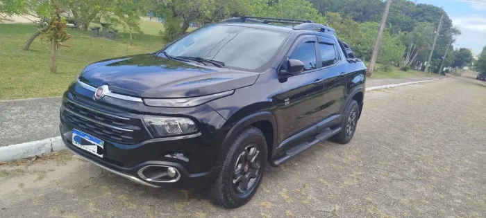 Fiat Toro Freedom 2.0 16V 4X4 TB Diesel Mec. 2017