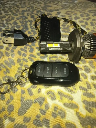 Lâmpada led h4 tricolor