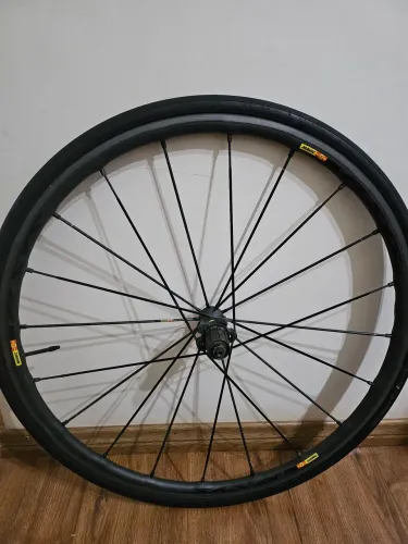 Rodas Mavic R-Sys 1.300 kg o par