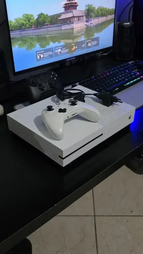 XBOX ONE S