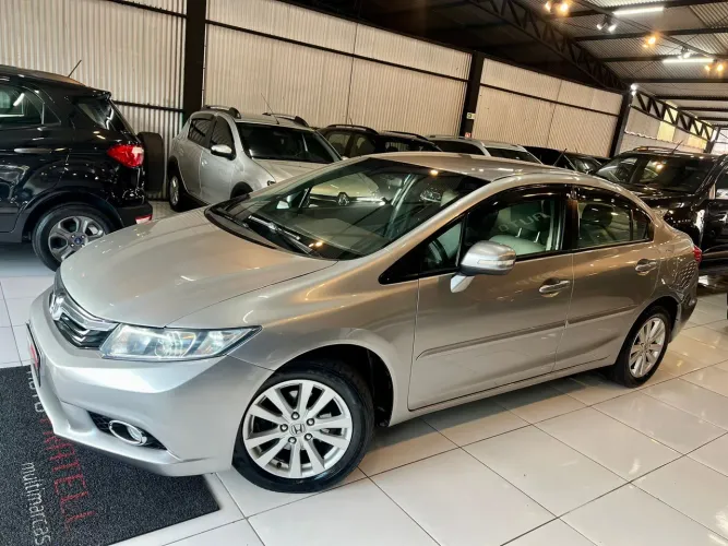 Honda Civic Sedan LXR 2.0 Flexone 16V Aut. 4P 2014