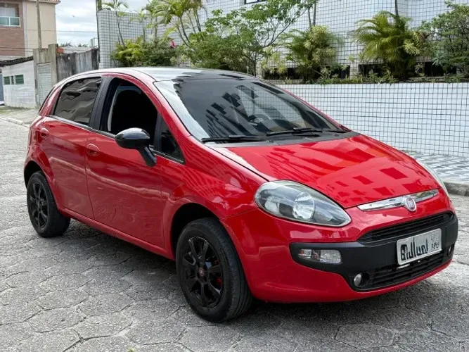 Fiat Punto Attractive 1.4 Fire Flex 8V 5P 2015