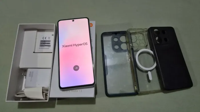 Vendo celular redmi note 13 5G 