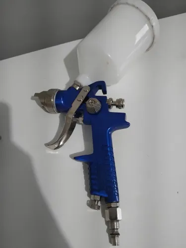 Vendo ferramentas