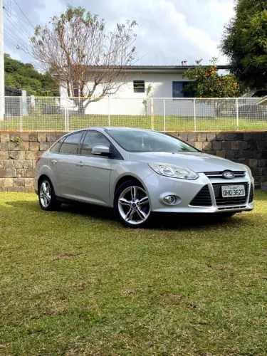 Ford Focus Sedan 2.0 16v/2.0 16V Flex 4P Aut. 2015