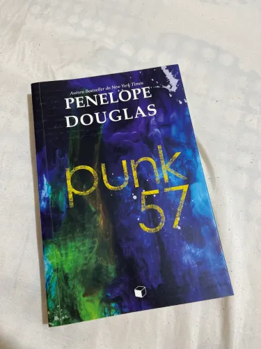 Vende-se livro - Punk 57