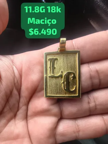 Pingente de ouro maciço 18k