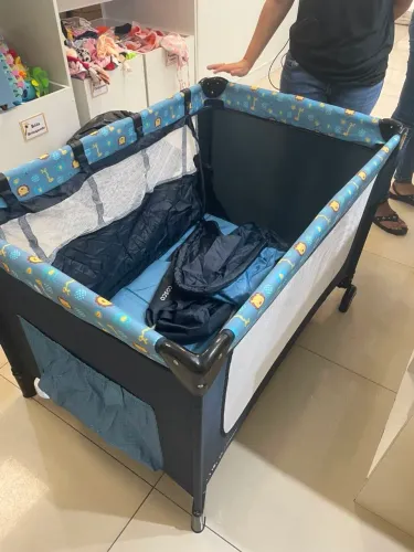 Vendo berço semi novo usado 2 vezes por 500 reias 