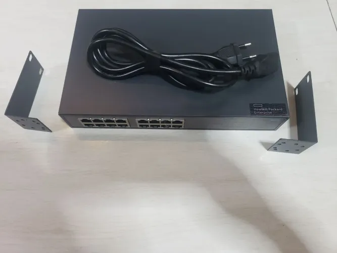 switch HPE OfficeConnect 1420-16G (Modelo JH016A)