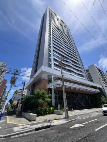 Apartamento disponível para locação no Beach Class Meireles, com 65m² e totalmente mobilia
