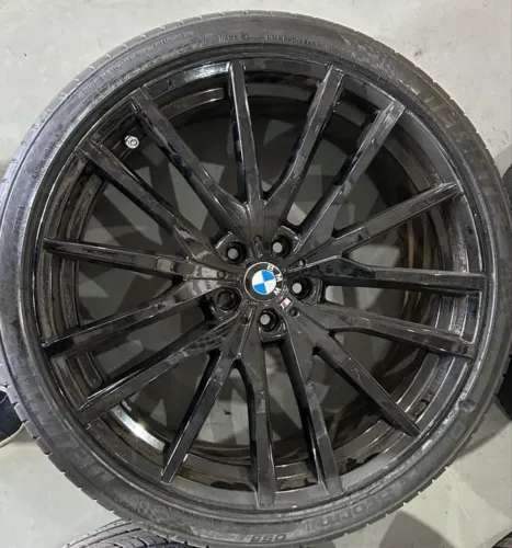 JODO DE RODA BMW X6 ARO 22 COM PNEUS