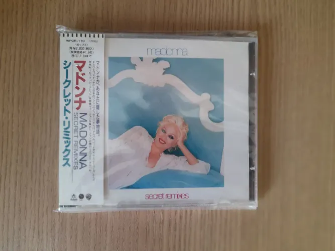 Madonna CD Single Japan Edition Secret Remixes com OBI.
