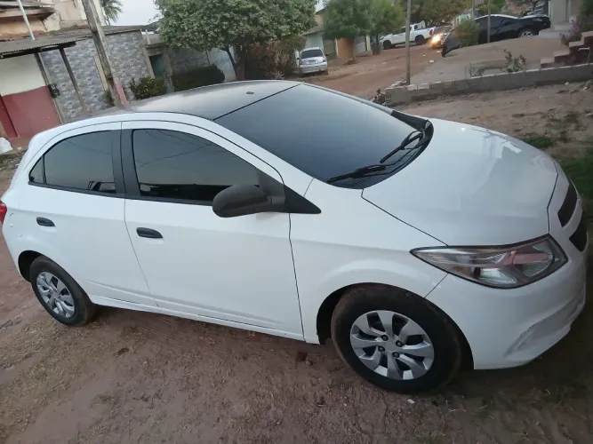 Volkswagen Gol Geração IV Titan 1.0 8V Total Flex Mec. 4P 2010
