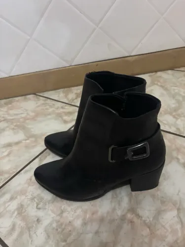 Bota Preta social 34