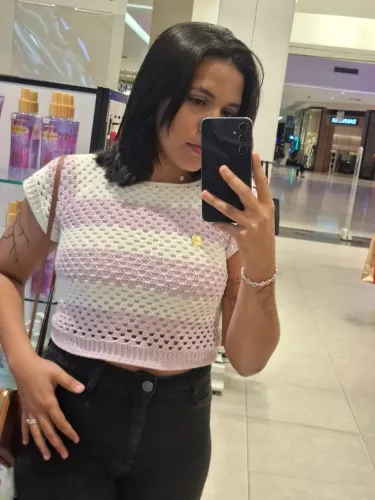 Blusa Liz feita 100% a mão