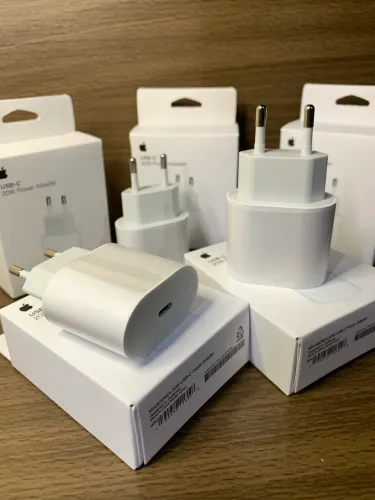Fonte Carregador Para IPhone USB-C 20W