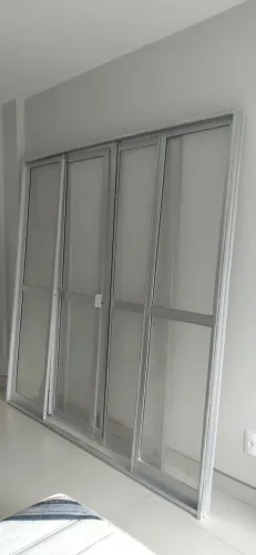 Porta em Alumínio para sacada
