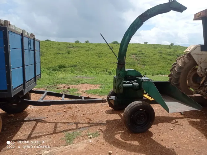 ENSILADEIRA PARA TRATOR