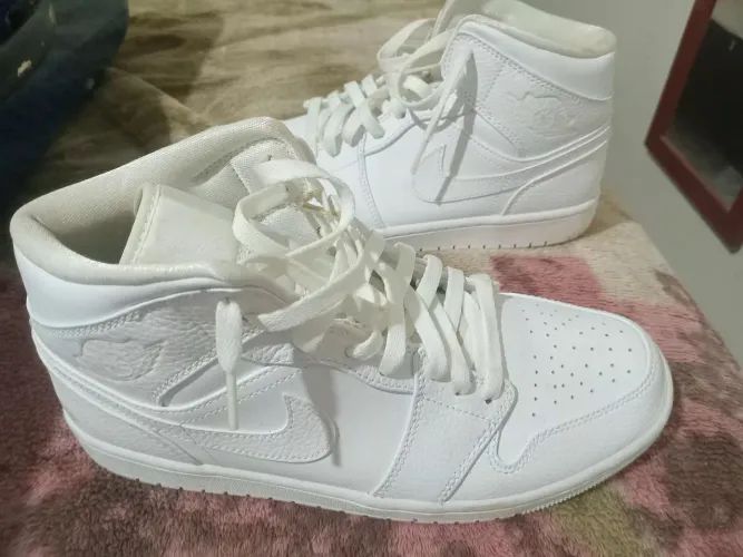 Tenis Air Jordan 1Mind Triple White