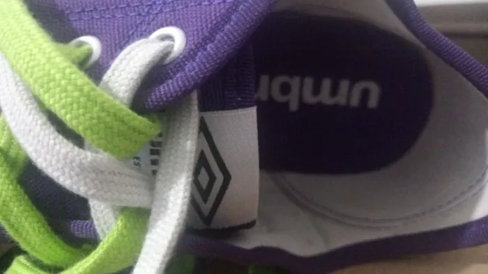Tênis da umbro