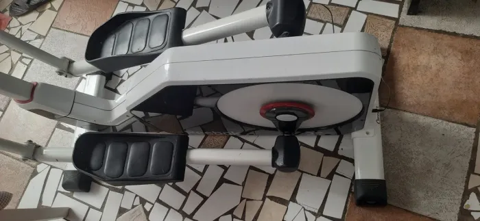 Bicicleta ergometrica c2e