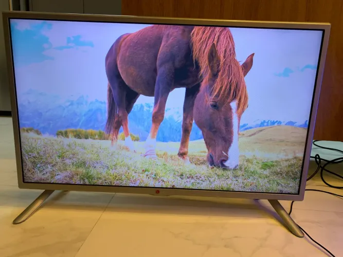 TV LG 32? LED 32LB560B - Funcionando Perfeitamente